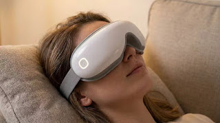 RENPHO Eyeris 1 heated eye massager mask for migraine and eye strain relief.