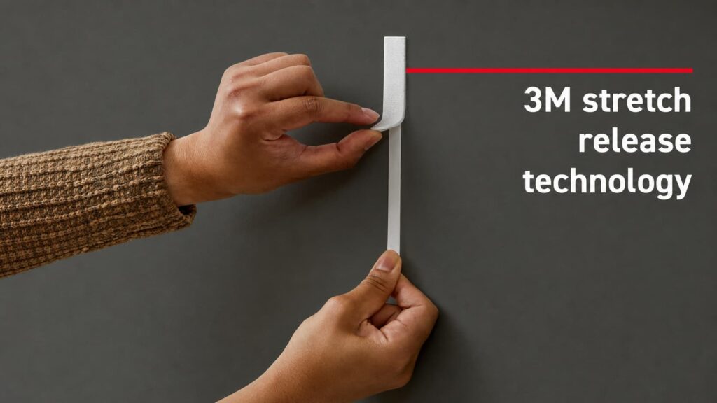 Command Heavy Duty Picture Hanging Strips use 3M stretch release technology